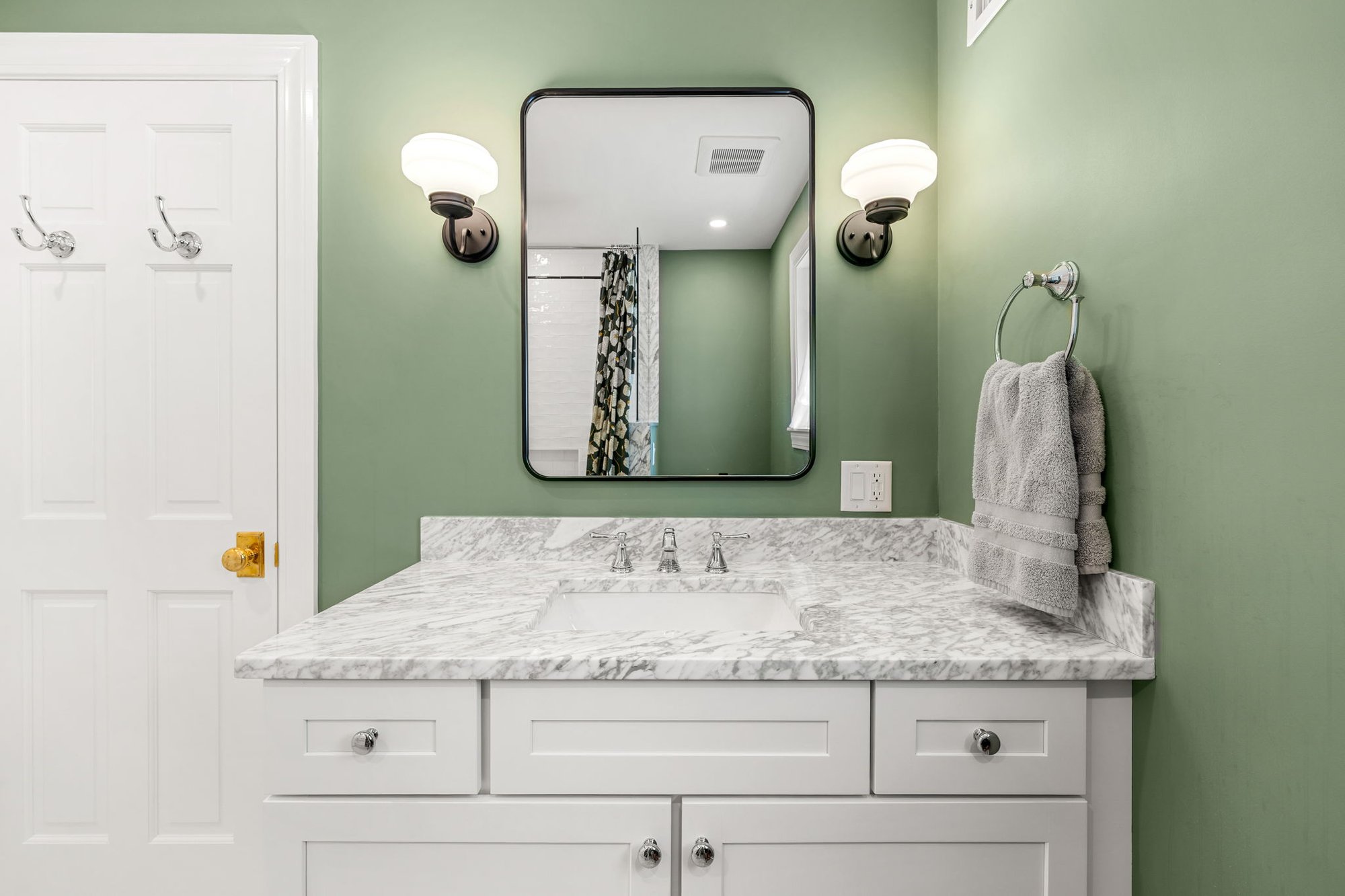 Colgan-Bathroom
