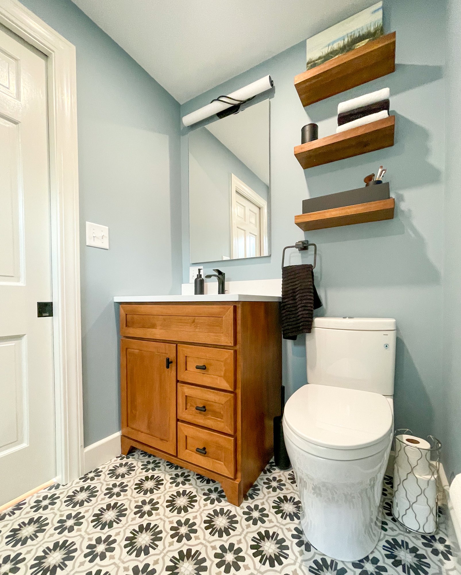 Sawyer-bathroom
