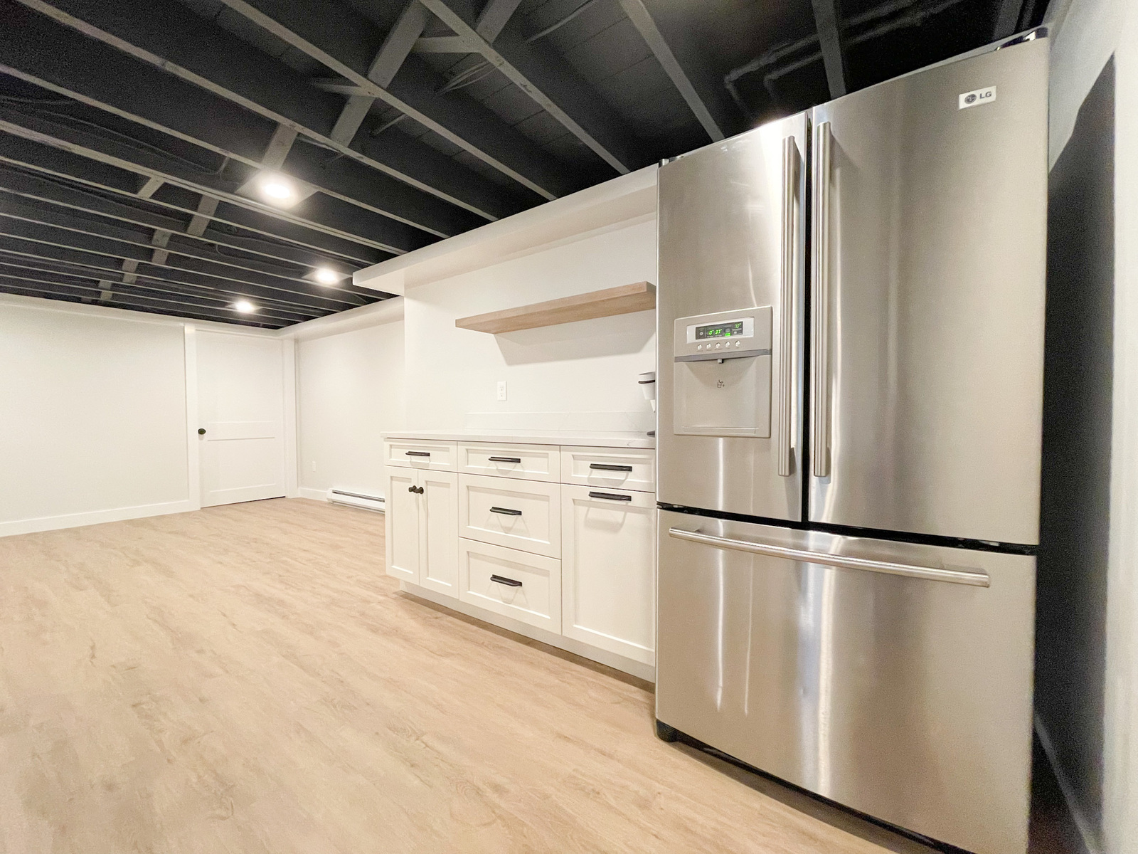 basement-kitchen-black-ceilings