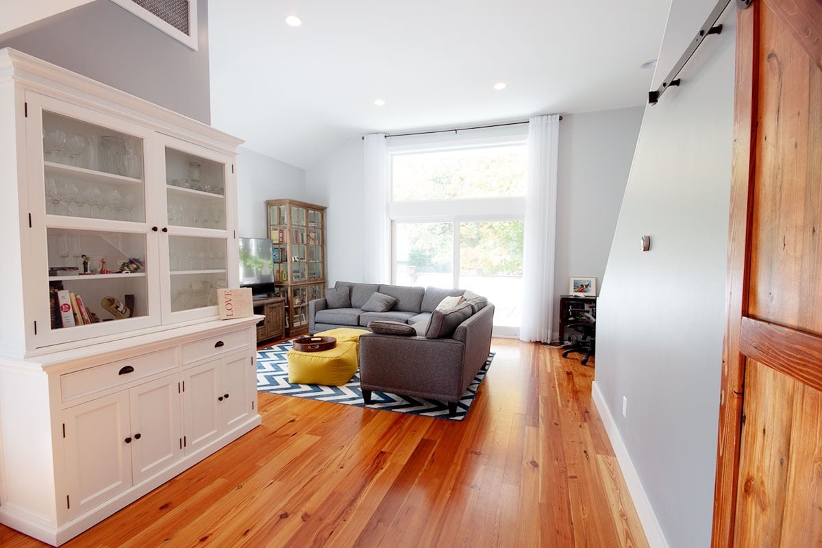 living-room-entertainment-room-guide